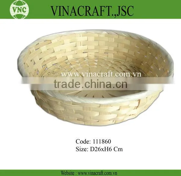 Mini round bamboo basket with lid in natural color for food