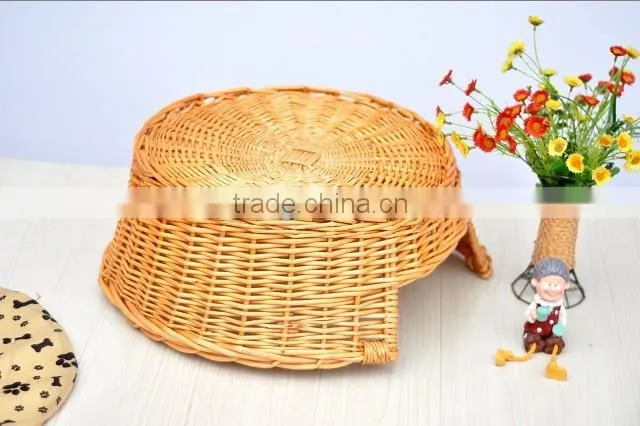 Handmade round comfort natural wicker rattan dog bed