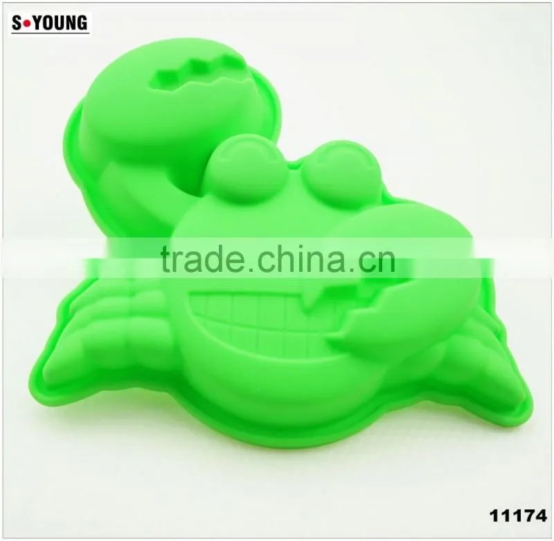 11181 Funny rabbit Shaped Silicone Cake Mold