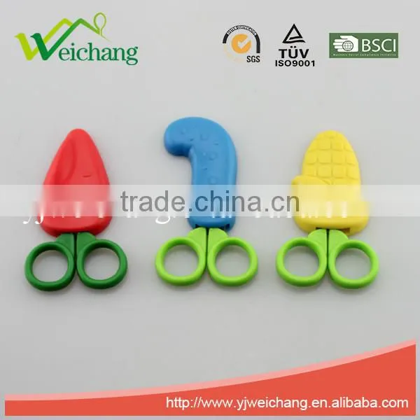 WCSC211 premium novelty wholesale soft handle colorful school children plastic scissors with funny Corn shape cover