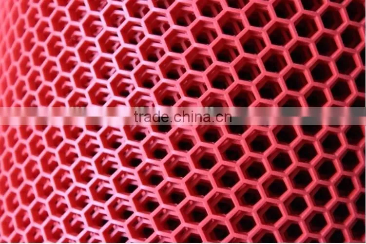 Eco-friend anti-slip durable roll coil pvc hexagonal mat