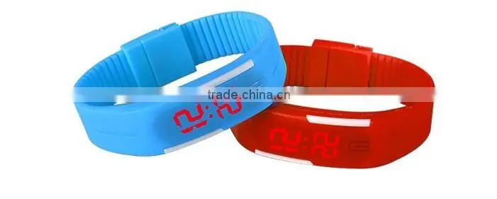 Waterproof lovers jelly watch
