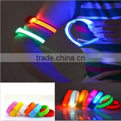 Trendy LED Flashing Wrist Band Bracelet Arm Band Belt Light Up Dance Party Glow