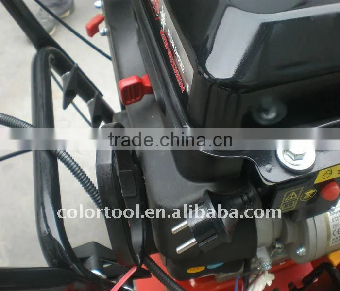 QCT-213 Snow thrower/snow cleaning machine