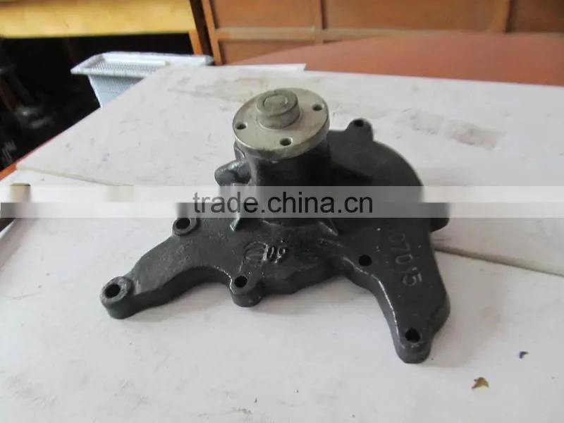 GAZ -53 Engine cooling water pump tractor parts Auto Parts diesel water pump