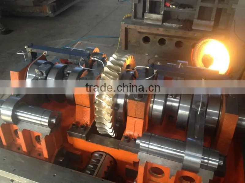 High Speed Roll Creasing Die Cutting Machinery For Noodle Packing Box