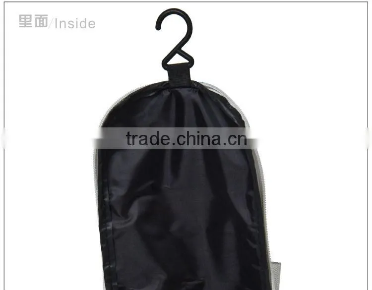 Guangzhou 2013 fashion hanging man wash bag