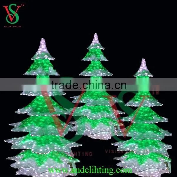 Large Christmas tree light lighted pine tree
