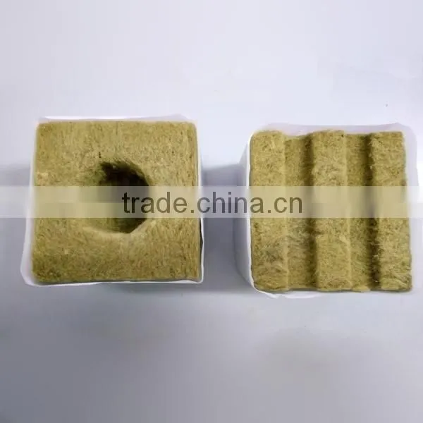 Thermal Insulation Material Torch Membrane Rockwool Pipe / Tube 100kg/m3