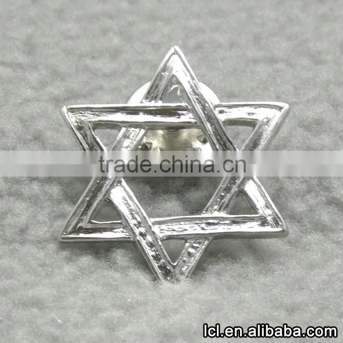 Wholesale custom lapel pins china, low price flower lapel pin