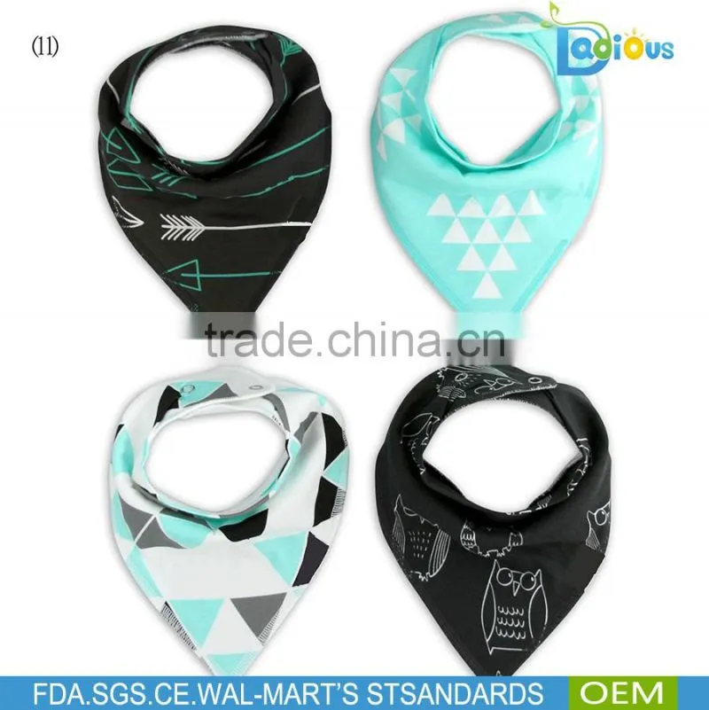 stylish white and black baby boys bibs 100% cotton baby bandana bibs