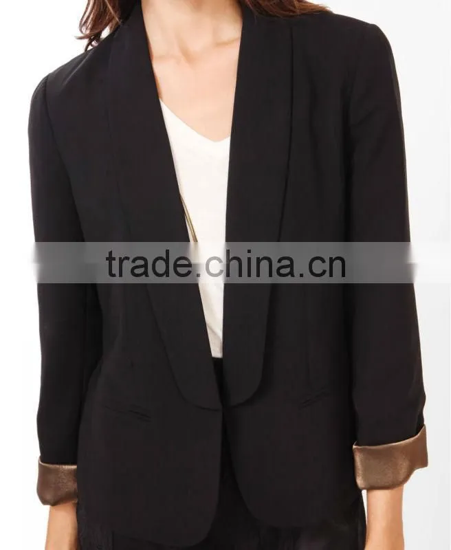 Lustrous Cuff Blazer