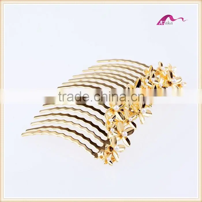 Fancy Metal Pearl Flower Hair Comb For Bridal Hair Accessories