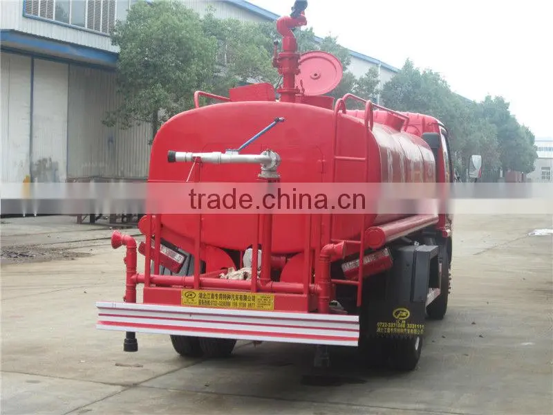 Dongfeng 7000liter Spraying Water Truck