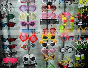Yiwu Halloween Arts & Crafts Factory company overview - view 3