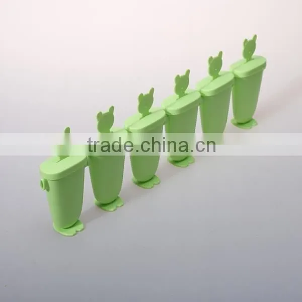 household lovely design plastic ice mold 6pcs/set