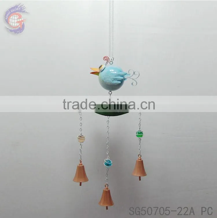 Hanging items of hanging bird decoration with indoor wind chimes