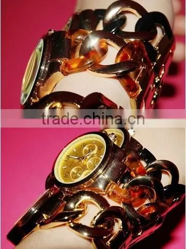 fashion cheap metal watches china supplier custom design metal wristwatch promotion made in china gold watch clock men large
