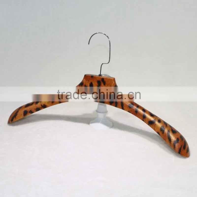 Hot sale fancy plastic clothes hanger for garment display