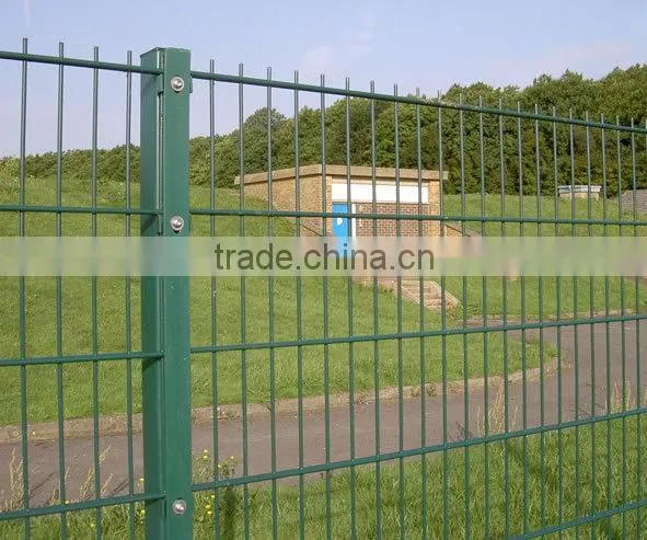 High quality double wire mesh fence,strong 868 weld wire mesh fence panel,ISO,CE quality standard,for Germany,Italy