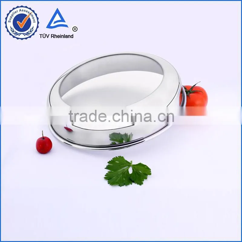 silver metal and tempered glass lid
