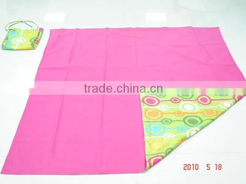 polar fleece travelling blanket with bag