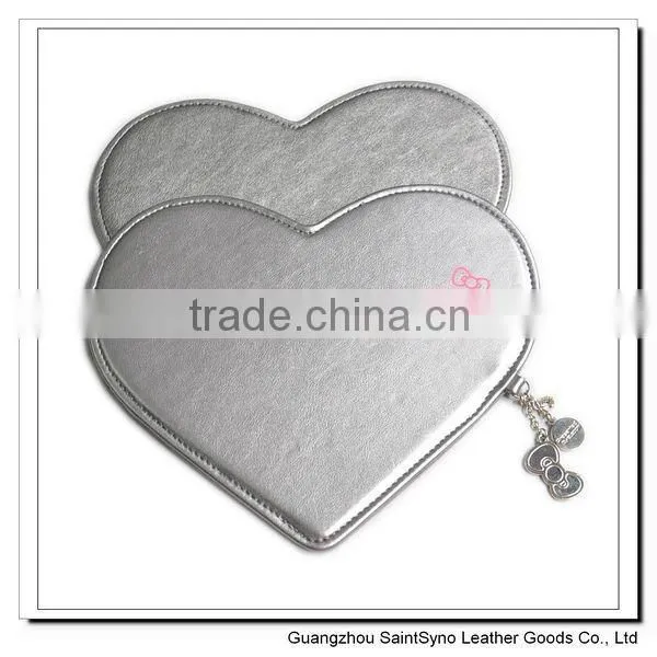 002 PU leather heart-shaped mousepad