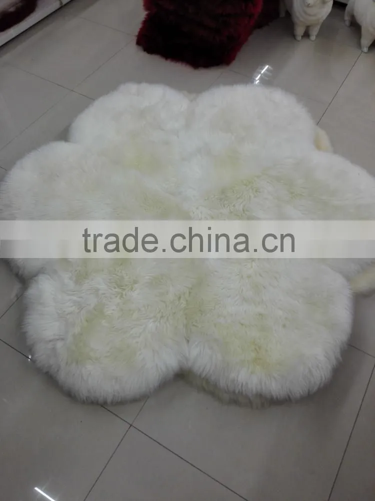 new style wholesale flower shape sheep fur blanket