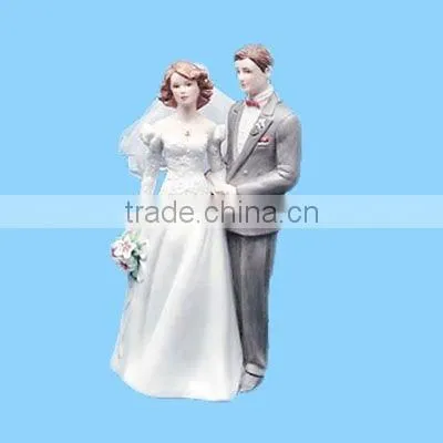 resin old couple wedding sculptures