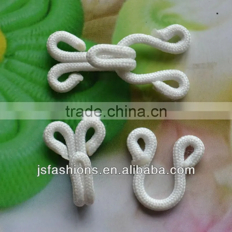 Fashion fabric coated hook and eyes fateners white color