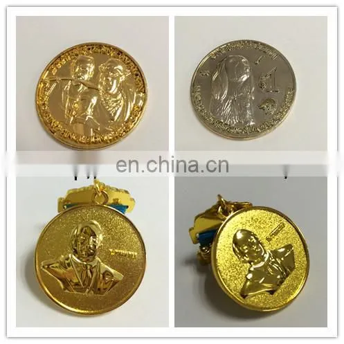 custom design coin as customized triathlon / soccer sport coin engraved / embossed zinc die cast coin