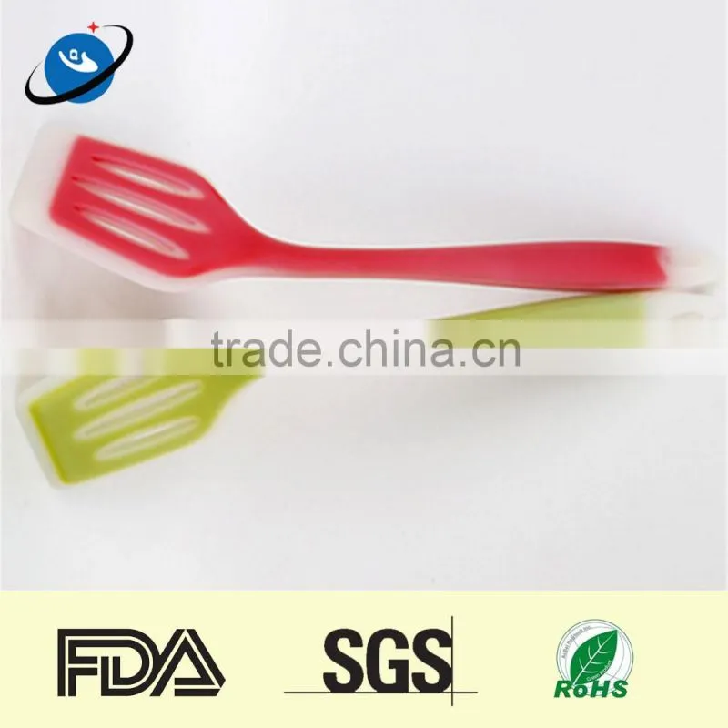 Non stick silicone slotted spatula