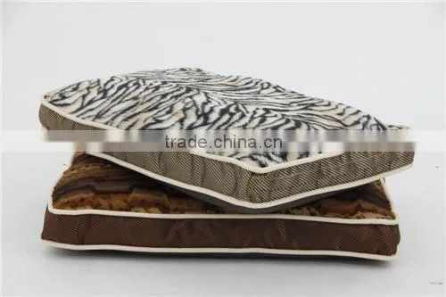 Wild Animal Pattern Plush for Indoor &Outdoor use Pet bed