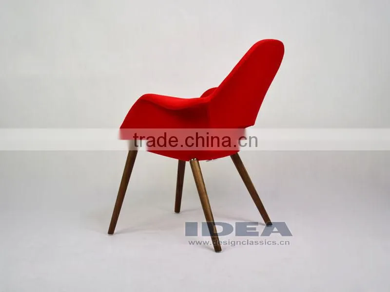 Replica Eero Saarinen Organic Chair - Red Fabric