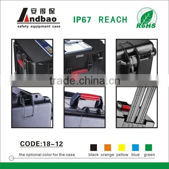 Hardshell waterproof equipment case with wheel
