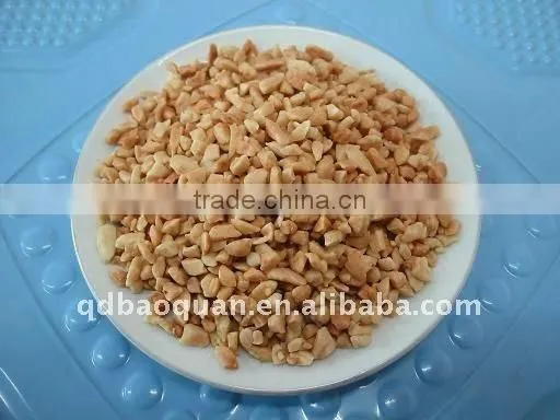 raw peanuts kernels