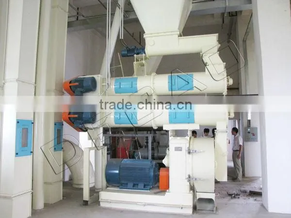 CE ISO small poultry feeding pellet machine price