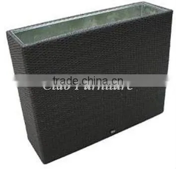 Outdoor or indoor long flower pot