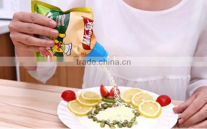 Small Bag Cap /Plastic bag sealing clip /Food storage bag cap