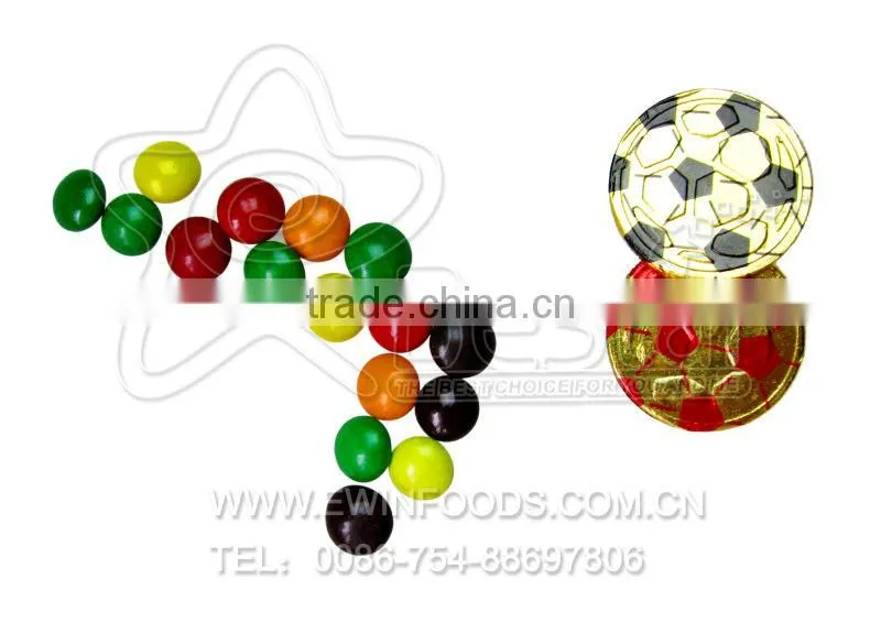 Poker Soldier Packing Football Bubble Gum And Chocolate Bean