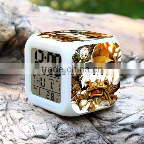 (Promotion gift) Mickey & Minnie Mouse design alarm clock, Digital alarm clock cheap price, Cartoon design desk clocks