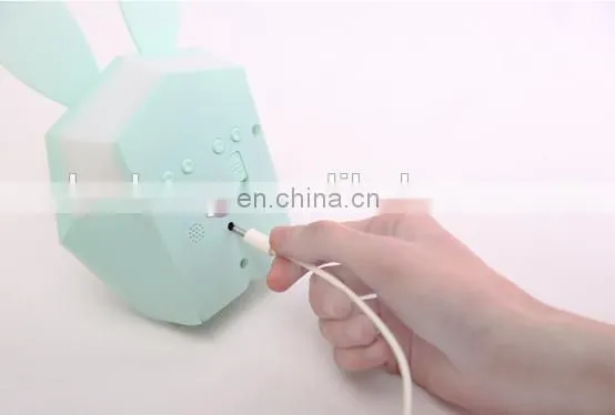 Wholesale price electronic usb charge alarm clock magnetic digital alarm clock for children gift