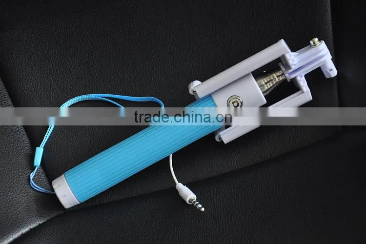 Foldable ,Portable popular selfie stick with cables for cell phone