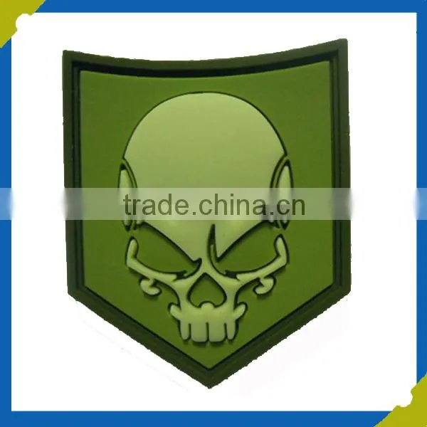 cheap eco-friendly 3D pvc USB silicone wristband hook bag rubber patches