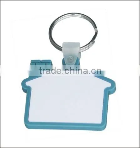 Fashionable made plastic soft pvc key chain