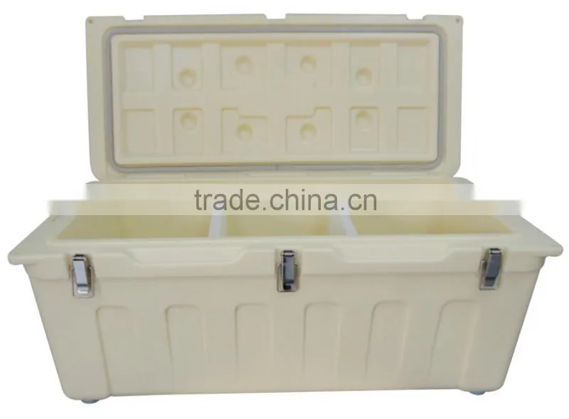 High Technology Rotomolded Cool Box, with Imported LLDPE material