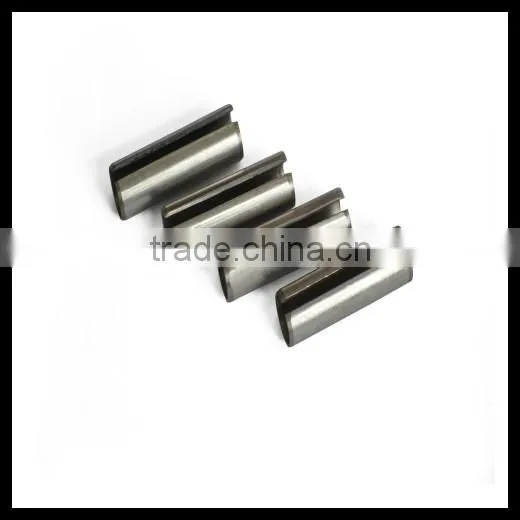 hardware resilient pin