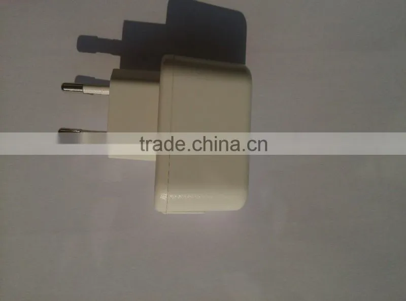 AC ADAPTER A31-501000 5V 1A with USB port for cellphone use