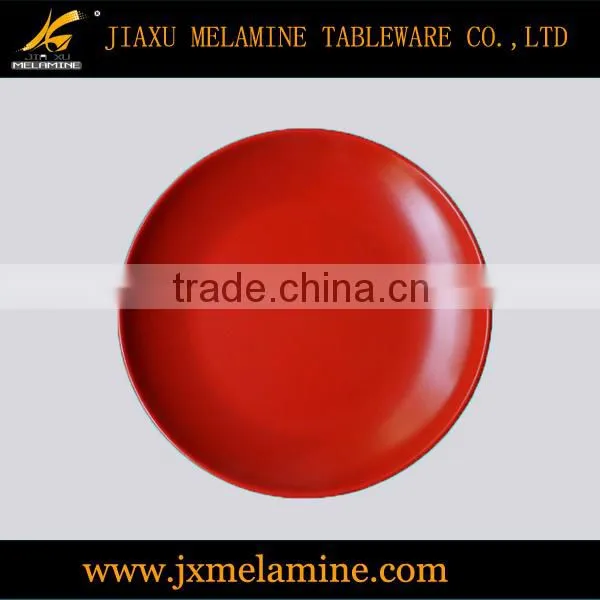 melamine ware red and black color round dish