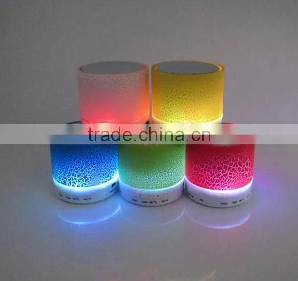 Hot selling wireless cheap mini bluetooth speaker with flashing light